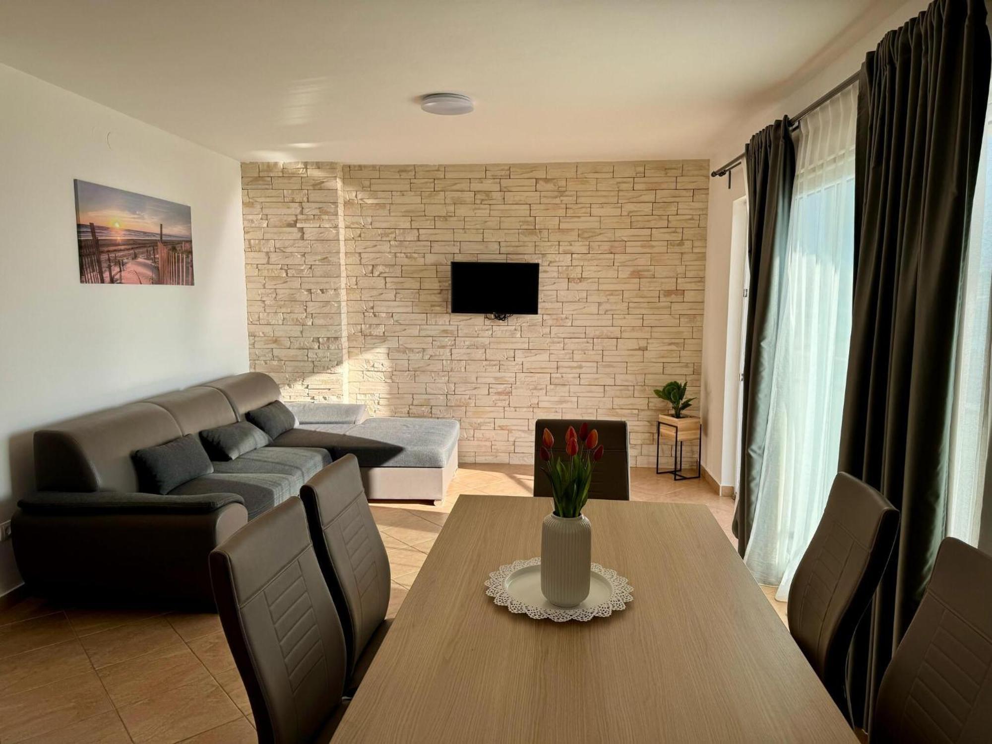 Apartments Franko 포블랴나 객실 사진